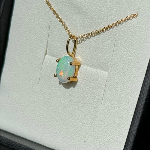 Natural Opal NWOT Necklace 14K yellow gold-filled. NEW. Natural Australian opal. - Picture 7 of 9